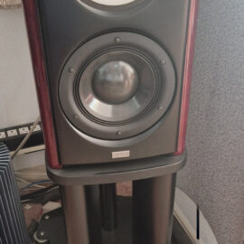 Tad Labs CR-1 speakers & matching stands